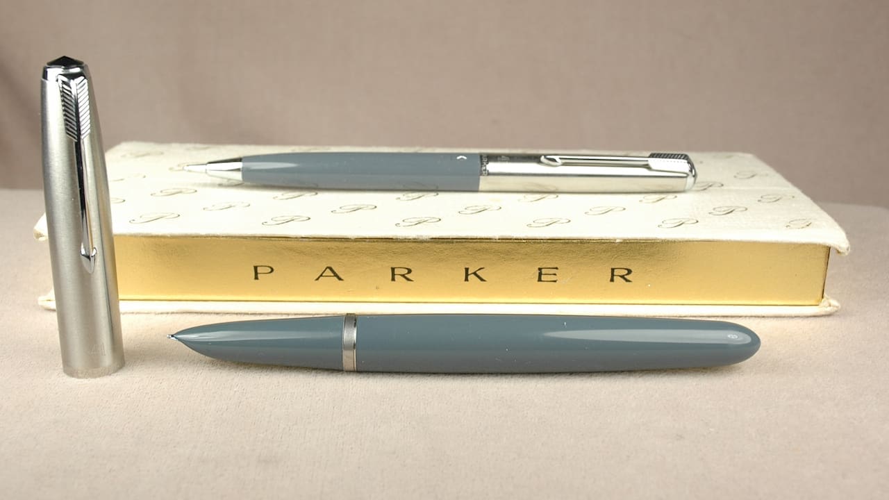 Vintage Parker pen with box and cap.