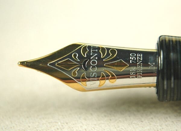 Visconti Wall Street nib