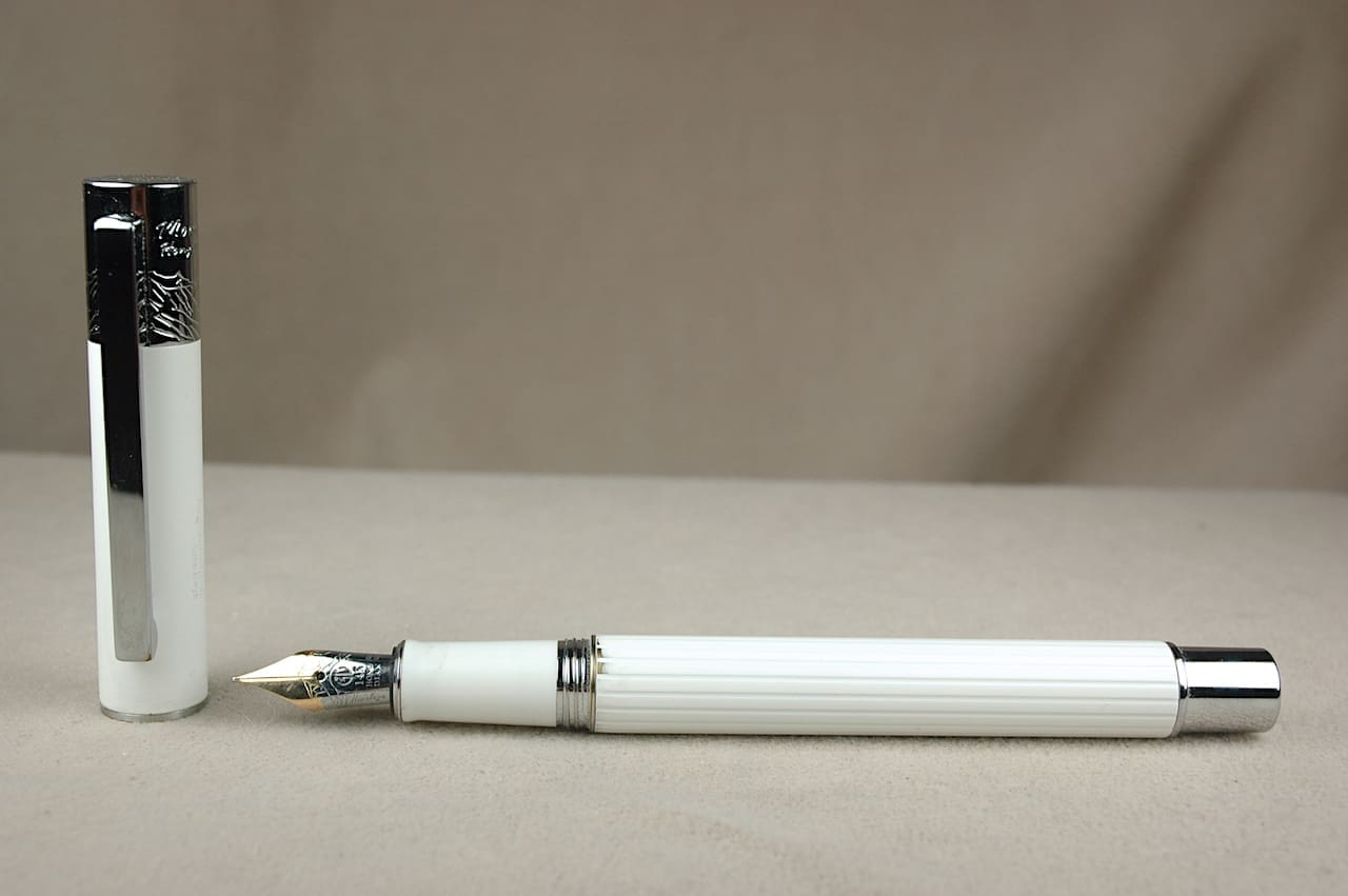 Hongdian Oomolangma Hima Alaya