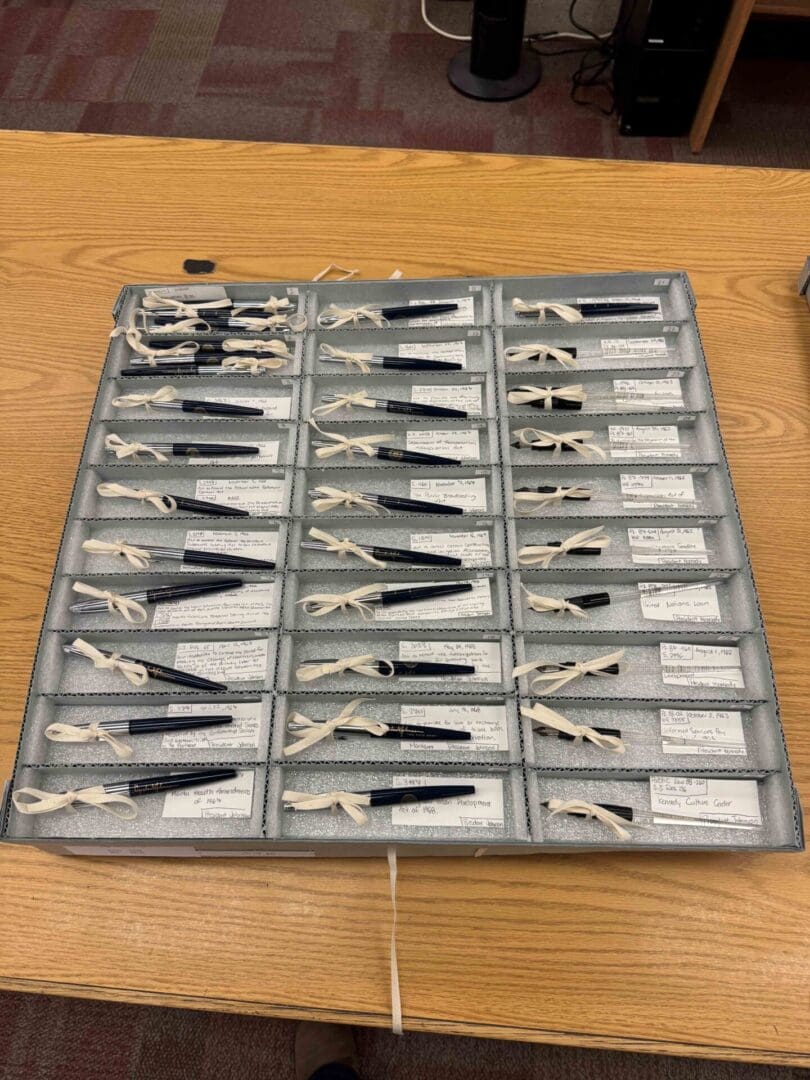 presidential signing pens